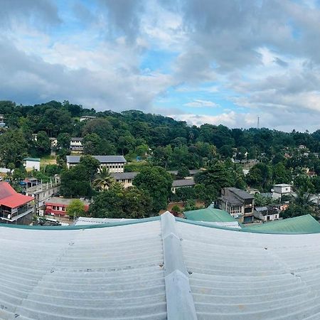 Mountain White Villa By Sunrise Kandy Exterior foto